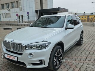2017 BMW X5 30d III (F15), белый, 4300000 рублей, вид 2