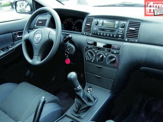 2006 Toyota Corolla IX (E120, E130) Рестайлинг, серебристый, 760000 рублей, вид 4