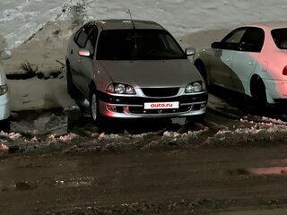 1998 Toyota Avensis I, серебристый, 450000 рублей, вид 2
