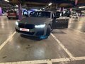 2022 BMW 5 серии 520d xDrive VII (G30/G31/G38) Рестайлинг, серый, 4400000 рублей - вид 5