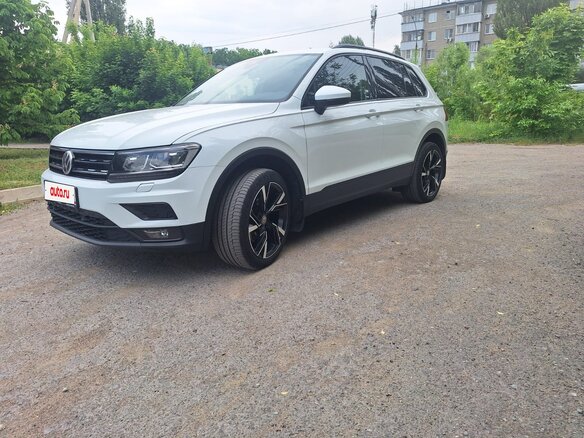 2019 Volkswagen Tiguan II, белый, 2070000 рублей