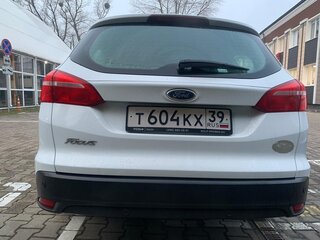 2018 Ford Focus III Рестайлинг, белый, 1250000 рублей, вид 3
