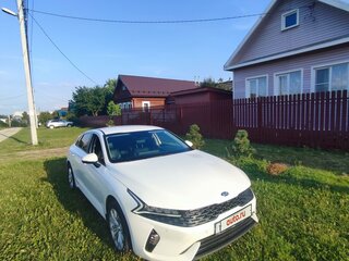 2020 Kia K5 III, серебристый, 2290000 рублей, вид 3