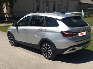 2024 Lada (ВАЗ) Vesta SW Cross I Рестайлинг (NG), серебристый, 1700000 рублей, вид 2