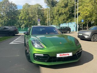 2018 Porsche Panamera GTS Sport Turismo II, зелёный, 8300000 рублей, вид 2