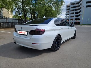 2016 BMW 5 серии 520d VI (F10/F11/F07) Рестайлинг, белый, 2950000 рублей, вид 3