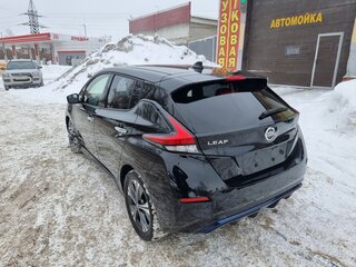 2020 Nissan Leaf II (ZE1), чёрный, 2100000 рублей, вид 3