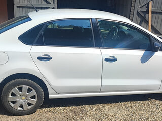 2015 Volkswagen Polo V, белый, 985000 рублей, вид 2