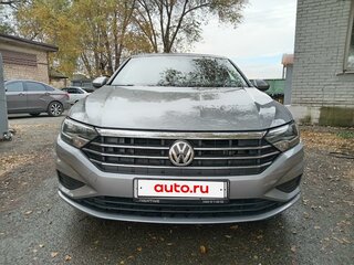 2019 Volkswagen Jetta 8-speed VII, серебристый, 1800000 рублей, вид 2