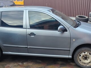 2001 Skoda Fabia I, серый, 220000 рублей, вид 2