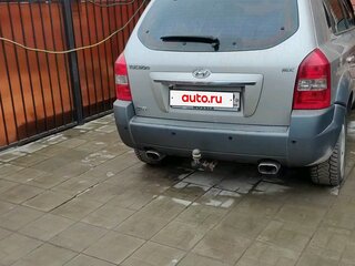 2010 Hyundai Tucson I, серебристый, 1300000 рублей, вид 2