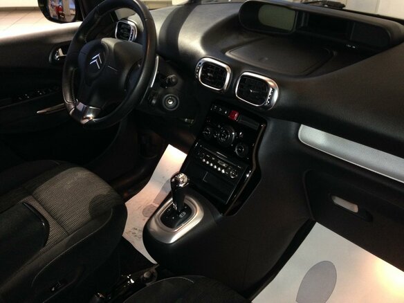 2012 Citroen C3 Picasso I, зелёный - вид 6