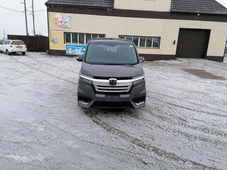 2017 Honda Stepwgn Spada V Рестайлинг, серый, 1950000 рублей, вид 1
