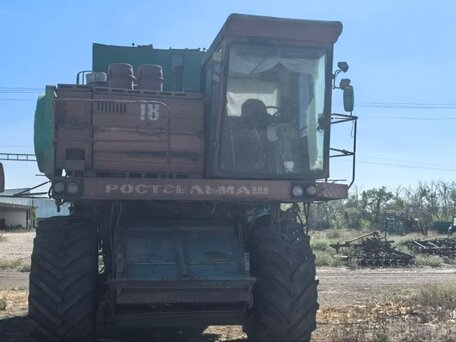 1991 Ростсельмаш ДОН, красный, 1300000 рублей, вид 1