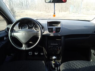 2008 Peugeot 207 I, чёрный, 400000 рублей, вид 4