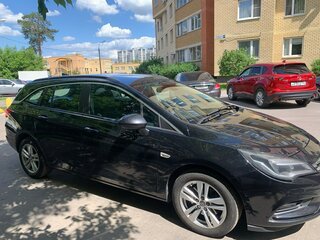 2017 Opel Astra K, чёрный, 1075000 рублей, вид 4