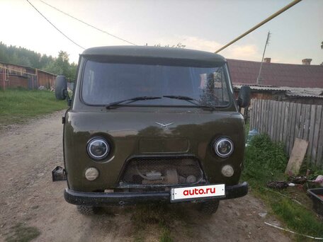 2012 УАЗ 3303, зелёный, 450000 рублей, вид 2