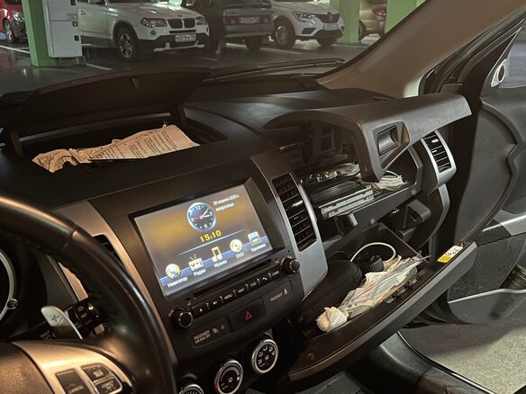 2008 Mitsubishi Outlander II, чёрный, 850000 рублей - вид 18