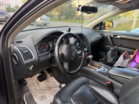 2012 Audi Q7 I (4L) Рестайлинг, серый, 2500000 рублей - вид 6