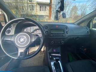 2010 Volkswagen Golf Plus II, серый, 750000 рублей, вид 4