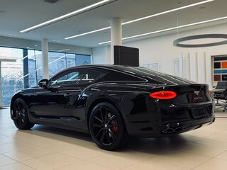 2022 Bentley Continental GT III, чёрный, 44550000 рублей, вид 4