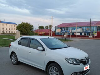 2015 Renault Logan II, белый, 750000 рублей, вид 3