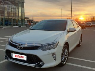 2017 Toyota Camry VII (XV50) Рестайлинг, белый, 2800000 рублей, вид 1