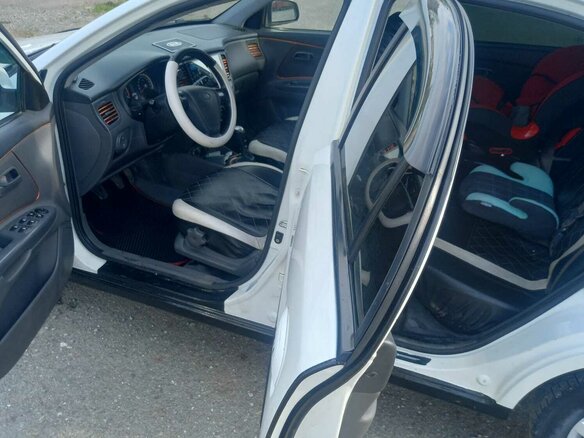 2009 Kia Rio II, белый, 495000 рублей - вид 14