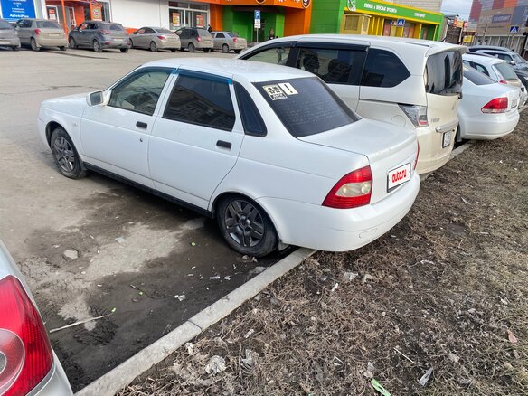2012 Lada (ВАЗ) Priora I, белый, 240000 рублей - вид 4