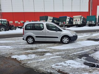 2009 Peugeot Partner II, серебристый, 587672 рублей, вид 2