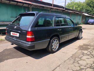 1994 Mercedes-Benz E-Класс 300 I (W124), серый, 1200000 рублей, вид 4