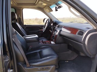 2012 Chevrolet Tahoe 6AT III, чёрный, 1400000 рублей, вид 4