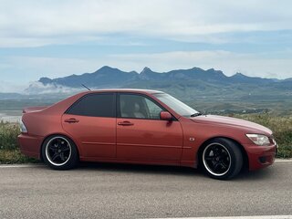 2000 Lexus IS 200 I, красный, 900000 рублей, вид 4