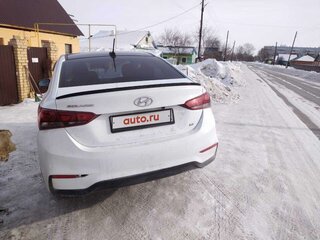 2018 Hyundai Solaris II, белый, 1300000 рублей, вид 4