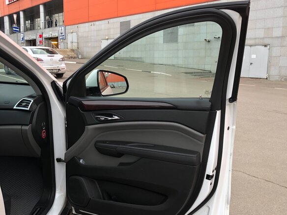 2011 Cadillac SRX II, белый - вид 9