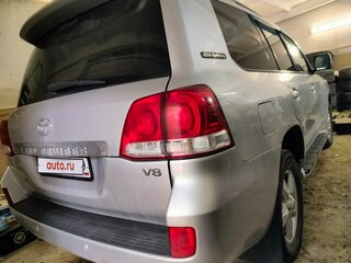 2011 Toyota Land Cruiser 200 Series, серебристый, 3346000 рублей, вид 5