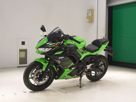 2023 Kawasaki Ninja 650, зелёный, 1100000 рублей, вид 4