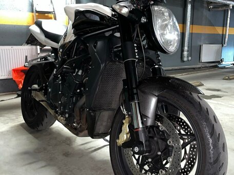 2012 MV Agusta Brutale 920, белый, 600000 рублей, вид 2