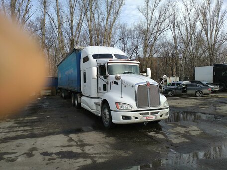2008 Kenworth T660, белый, 2450000 рублей, вид 4