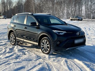 2018 Toyota RAV4 IV (XA40) Рестайлинг, чёрный, 2400000 рублей, вид 2