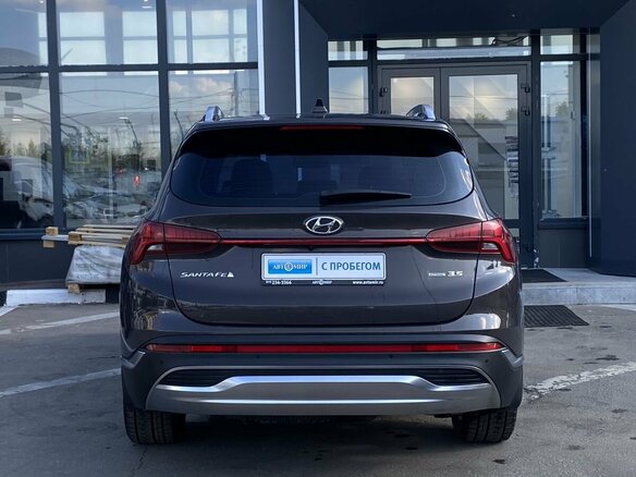 2021 Hyundai Santa Fe IV Рестайлинг, коричневый, 3499000 рублей - вид 5