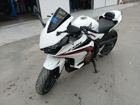 2020 Honda CBR 400R, белый, 620000 рублей, вид 2