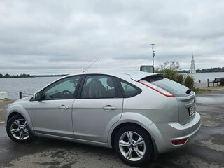 2010 Ford Focus II Рестайлинг, серый, 550000 рублей, вид 3
