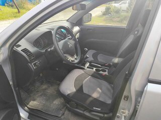 2014 Mitsubishi L200 IV, серебристый, 1050000 рублей, вид 4