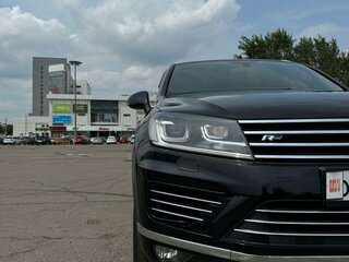 2017 Volkswagen Touareg II Рестайлинг, чёрный, 3400000 рублей, вид 5