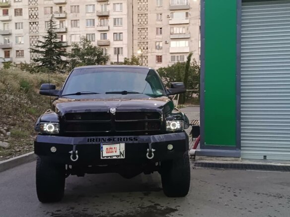1997 Dodge RAM II (BR/BE), чёрный, 1675200 рублей - вид 3