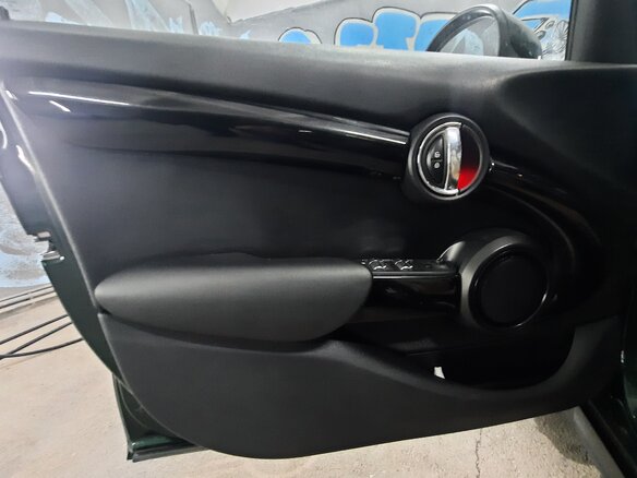 2018 Mini Hatch Cooper III (F55/F56) Рестайлинг, зелёный, 1197768 рублей - вид 33