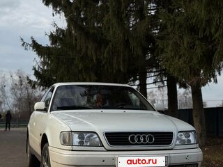 1996 Audi A6 I (C4), белый, 520000 рублей, вид 3