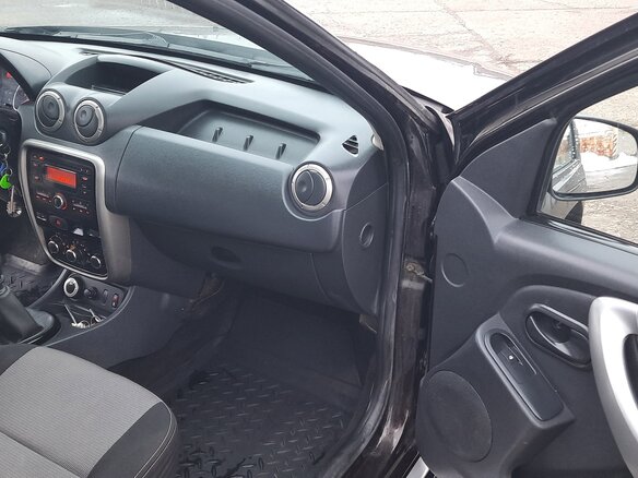 2013 Renault Duster I, коричневый, 650000 рублей - вид 4