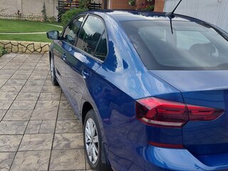 2022 Volkswagen Polo VI, синий, 1700000 рублей, вид 5